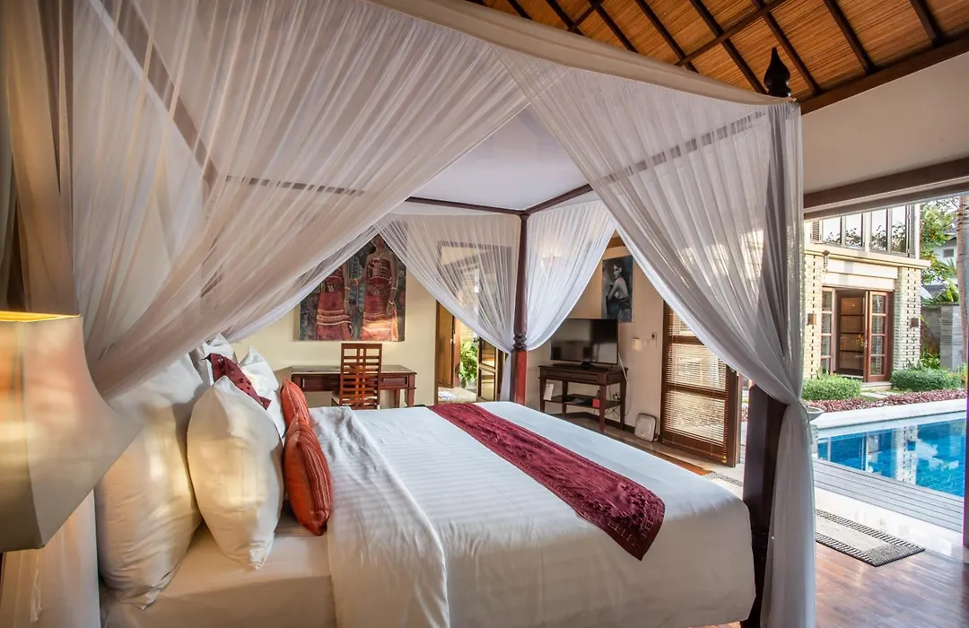 Villa Saffron Seminyak Bali-1